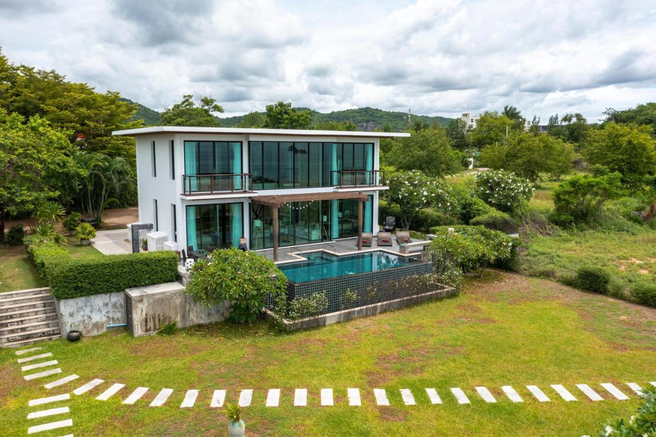 Beachfront Modern 4 Bedroom Pool Villa - Rv HHQ Exterior foto
