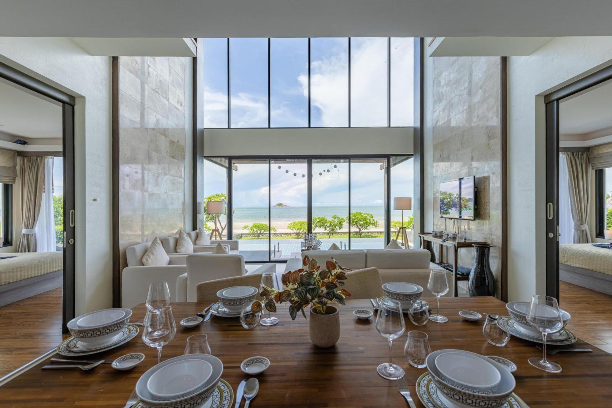 Beachfront Modern 4 Bedroom Pool Villa - Rv HHQ Exterior foto