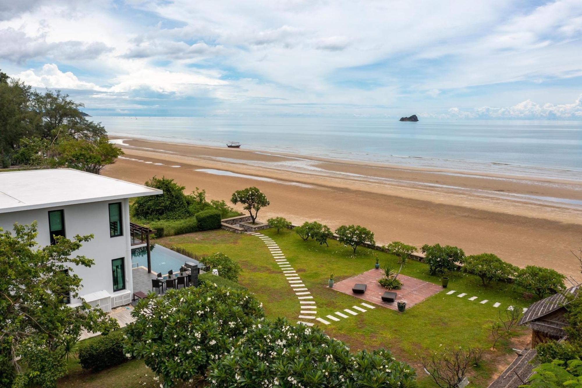 Beachfront Modern 4 Bedroom Pool Villa - Rv HHQ Exterior foto
