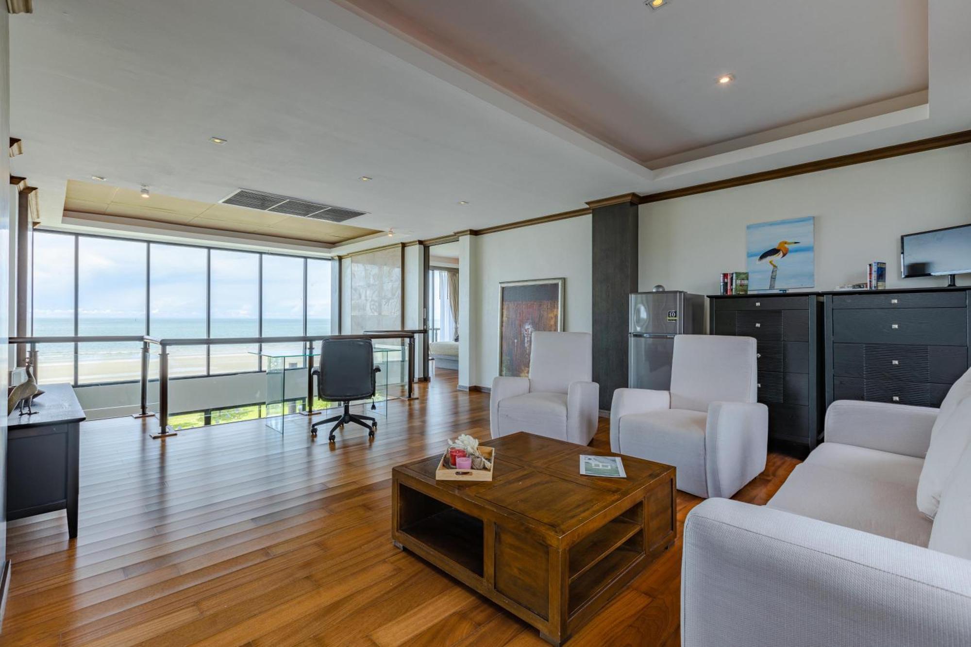 Beachfront Modern 4 Bedroom Pool Villa - Rv HHQ Exterior foto