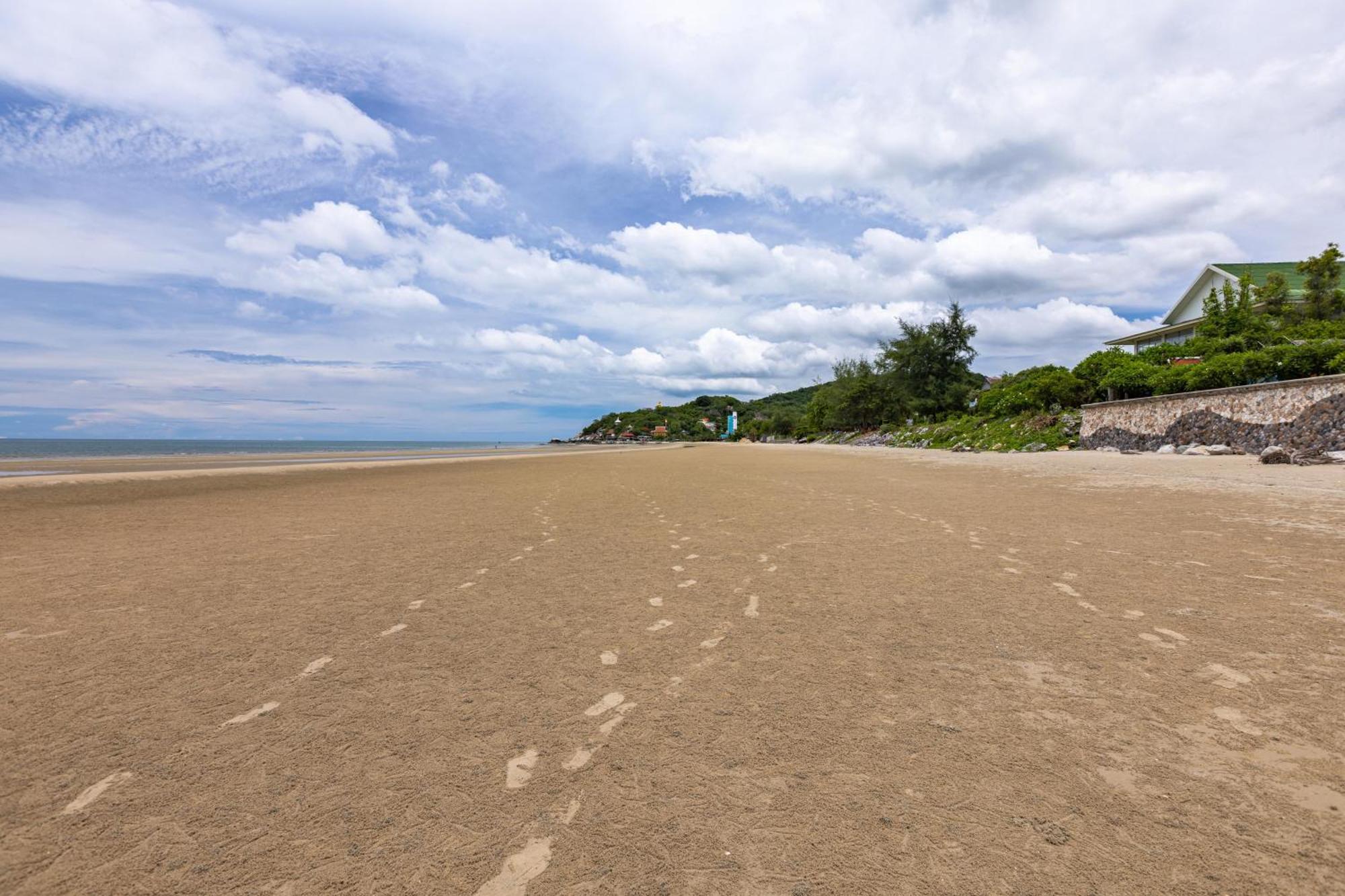 Beachfront Modern 4 Bedroom Pool Villa - Rv HHQ Exterior foto