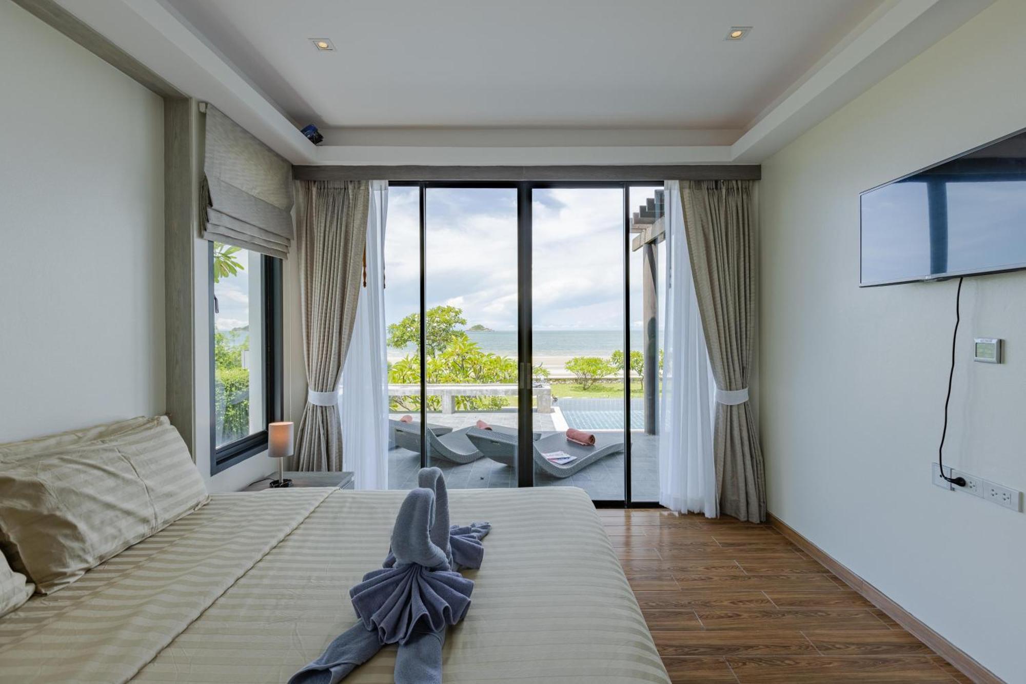 Beachfront Modern 4 Bedroom Pool Villa - Rv HHQ Exterior foto