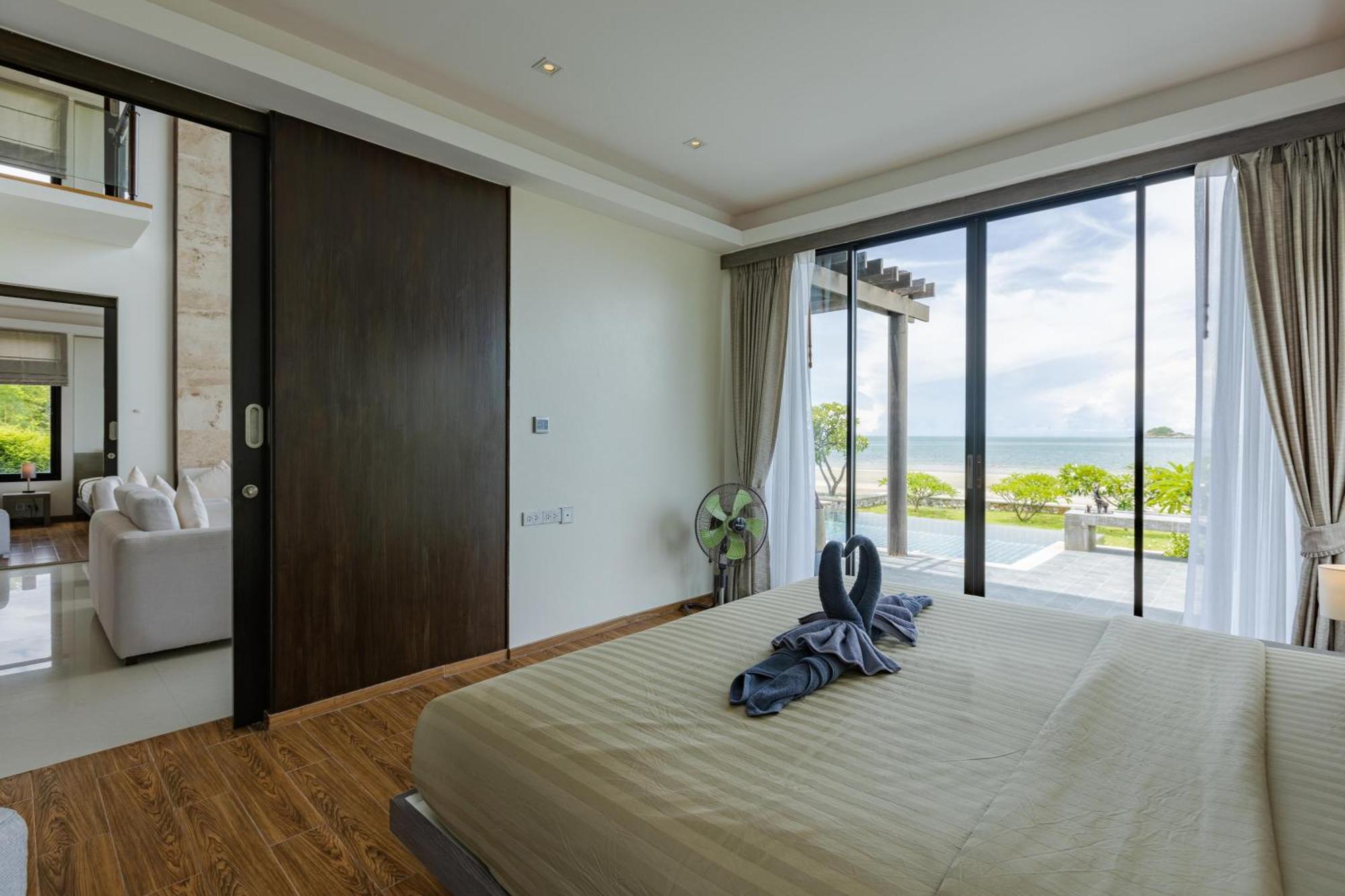 Beachfront Modern 4 Bedroom Pool Villa - Rv HHQ Exterior foto