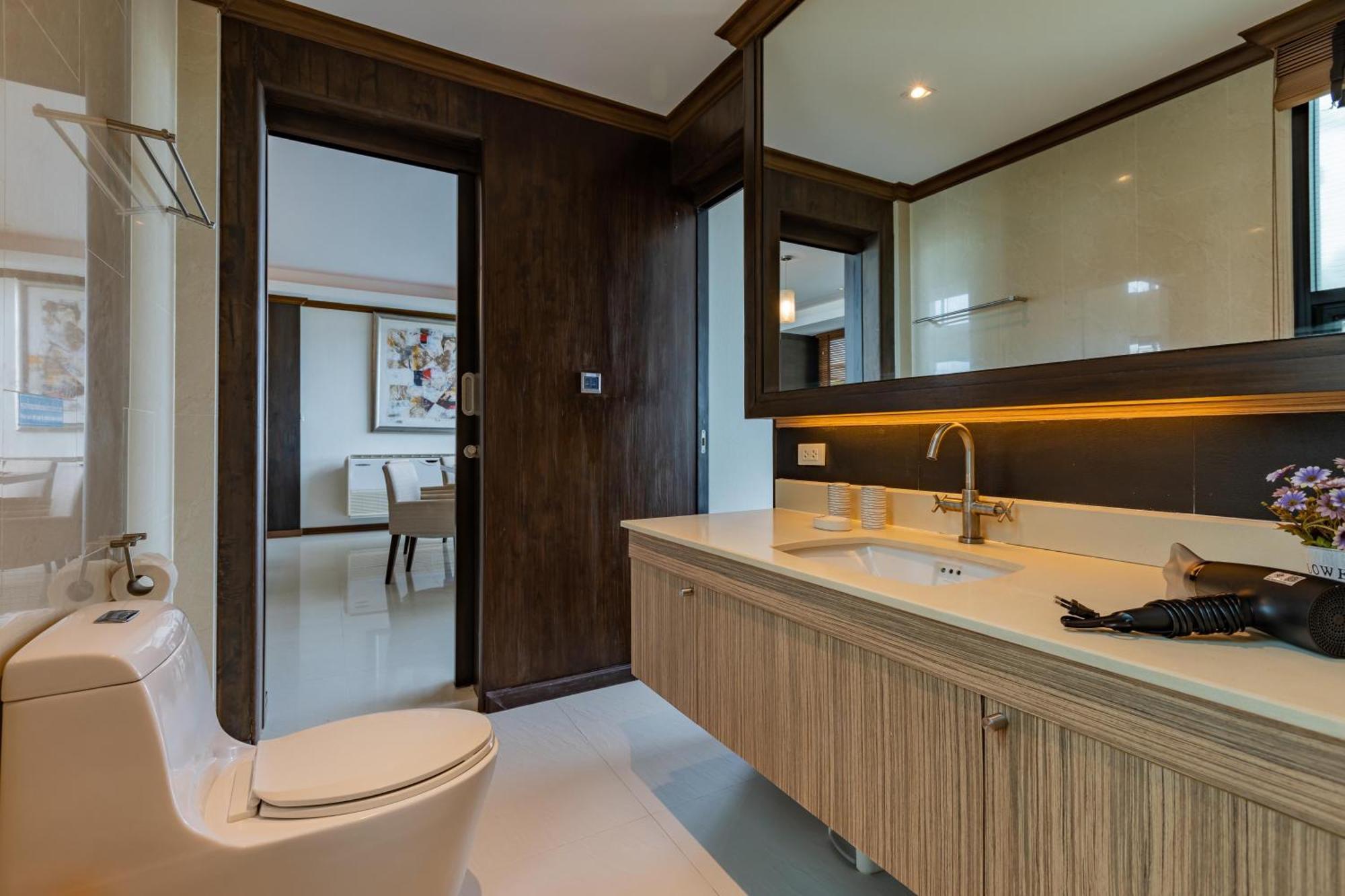 Beachfront Modern 4 Bedroom Pool Villa - Rv HHQ Exterior foto